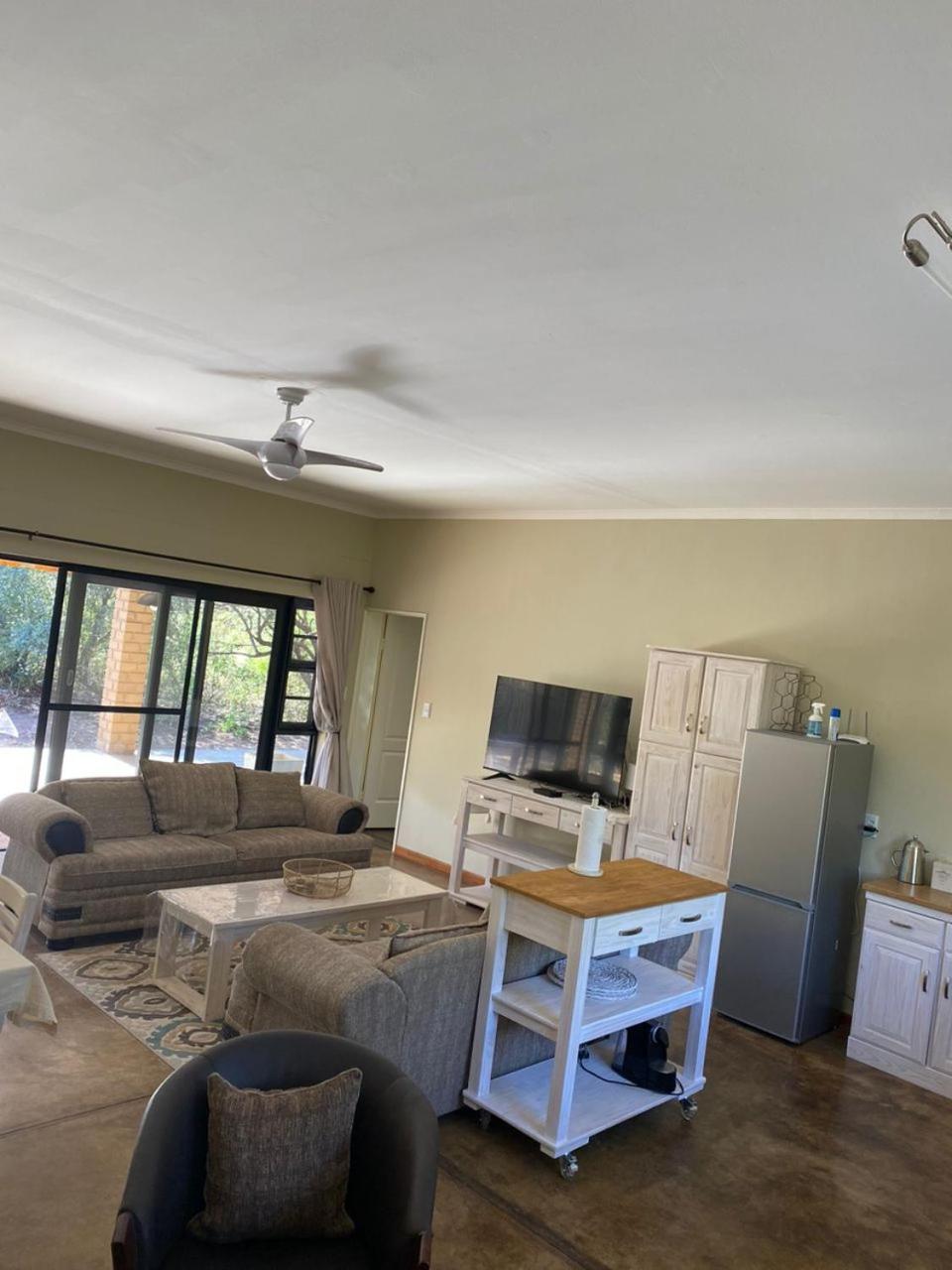 Olienhoff Guesthouse And Rest Camp Otavi Luaran gambar