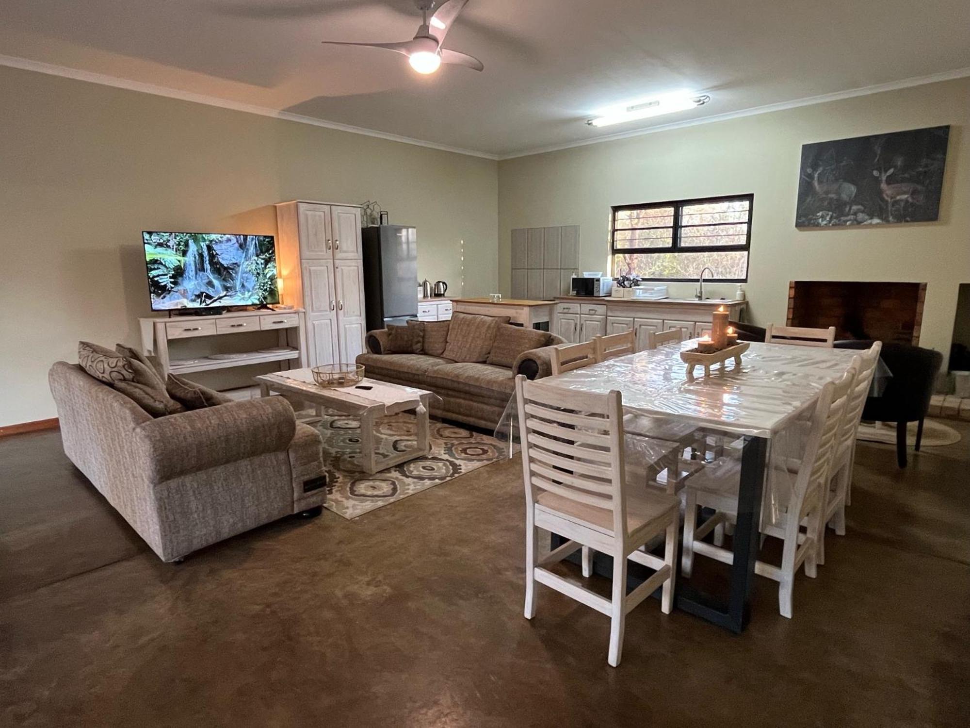 Olienhoff Guesthouse And Rest Camp Otavi Luaran gambar