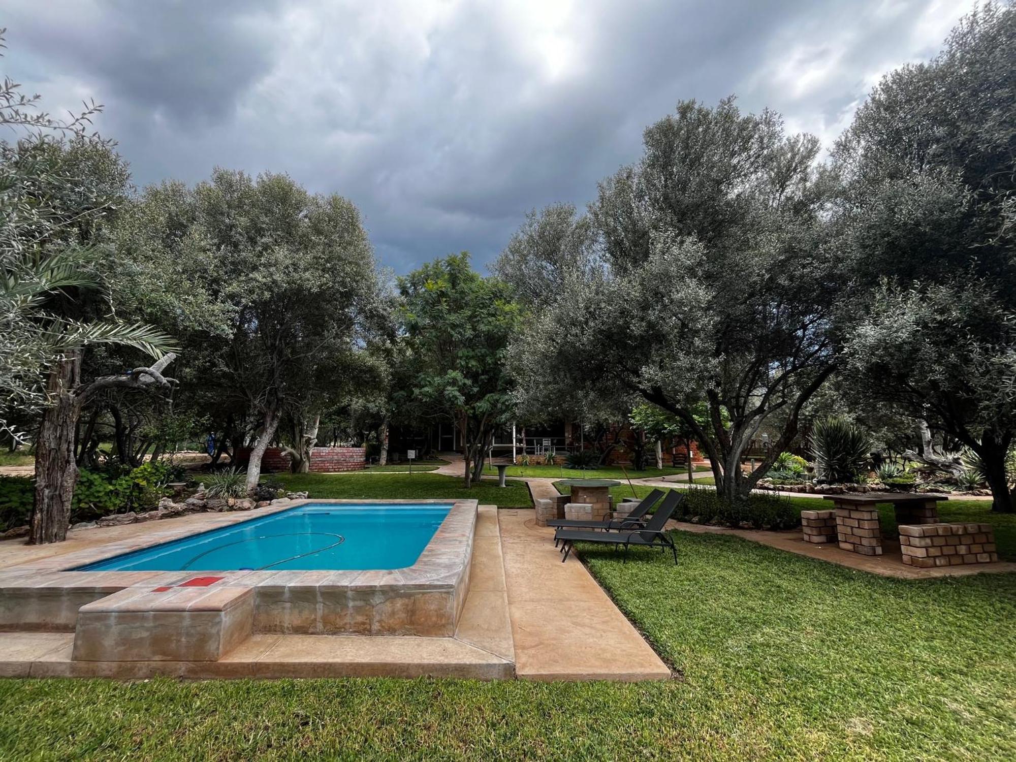 Olienhoff Guesthouse And Rest Camp Otavi Luaran gambar