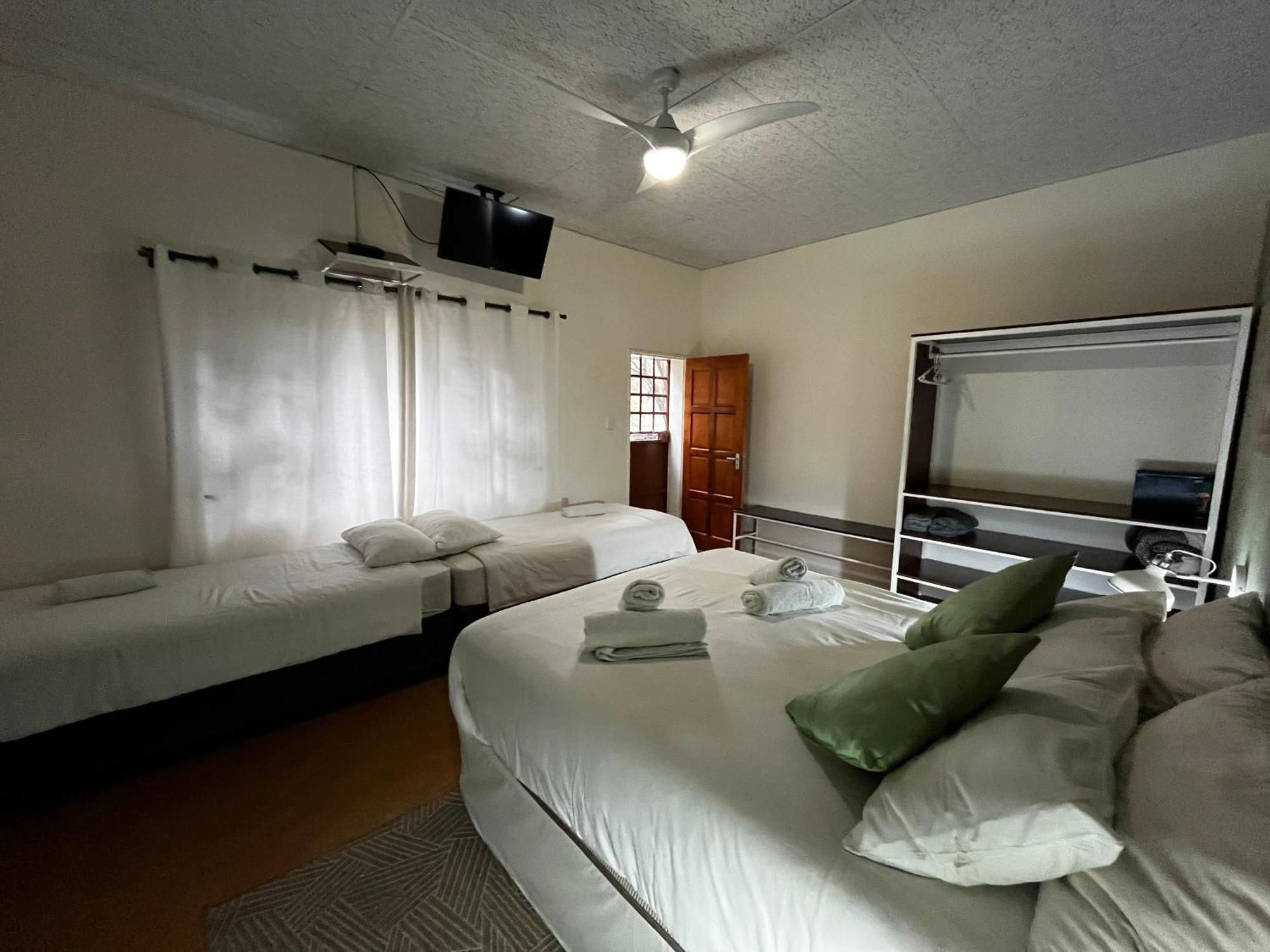 Olienhoff Guesthouse And Rest Camp Otavi Luaran gambar