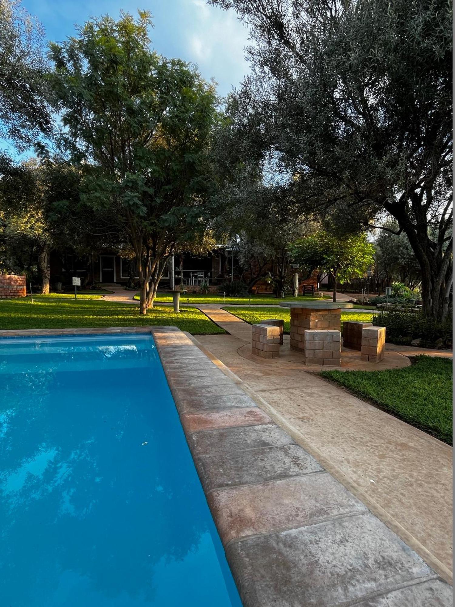Olienhoff Guesthouse And Rest Camp Otavi Luaran gambar